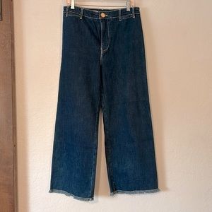 Pilcro Ankle length wide leg raw edge jeans. Size 29